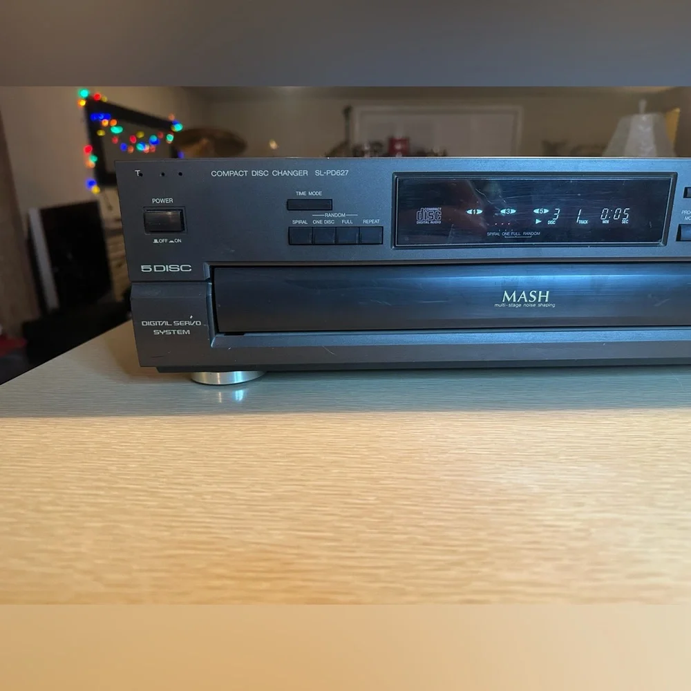 Technics SL-PD627 Compact Disc Changer - 5 Disc -  Black - Tested *NEW BELTS* - Picture 3 of 9